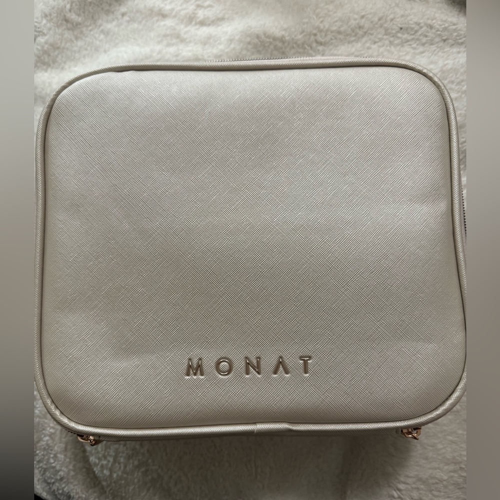 Monat Makeup Bag